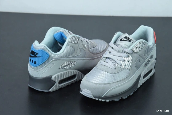 O-W  Nike Max 90 Air Moscow DC4466-001 1012